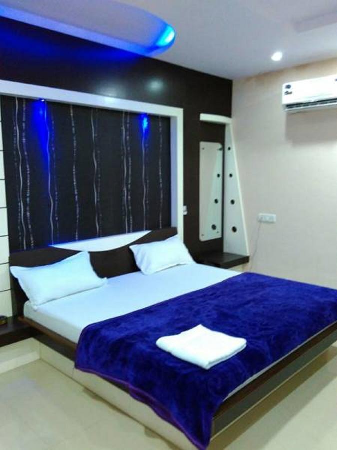 Hotel Blue Star Datia Eksteriør bilde